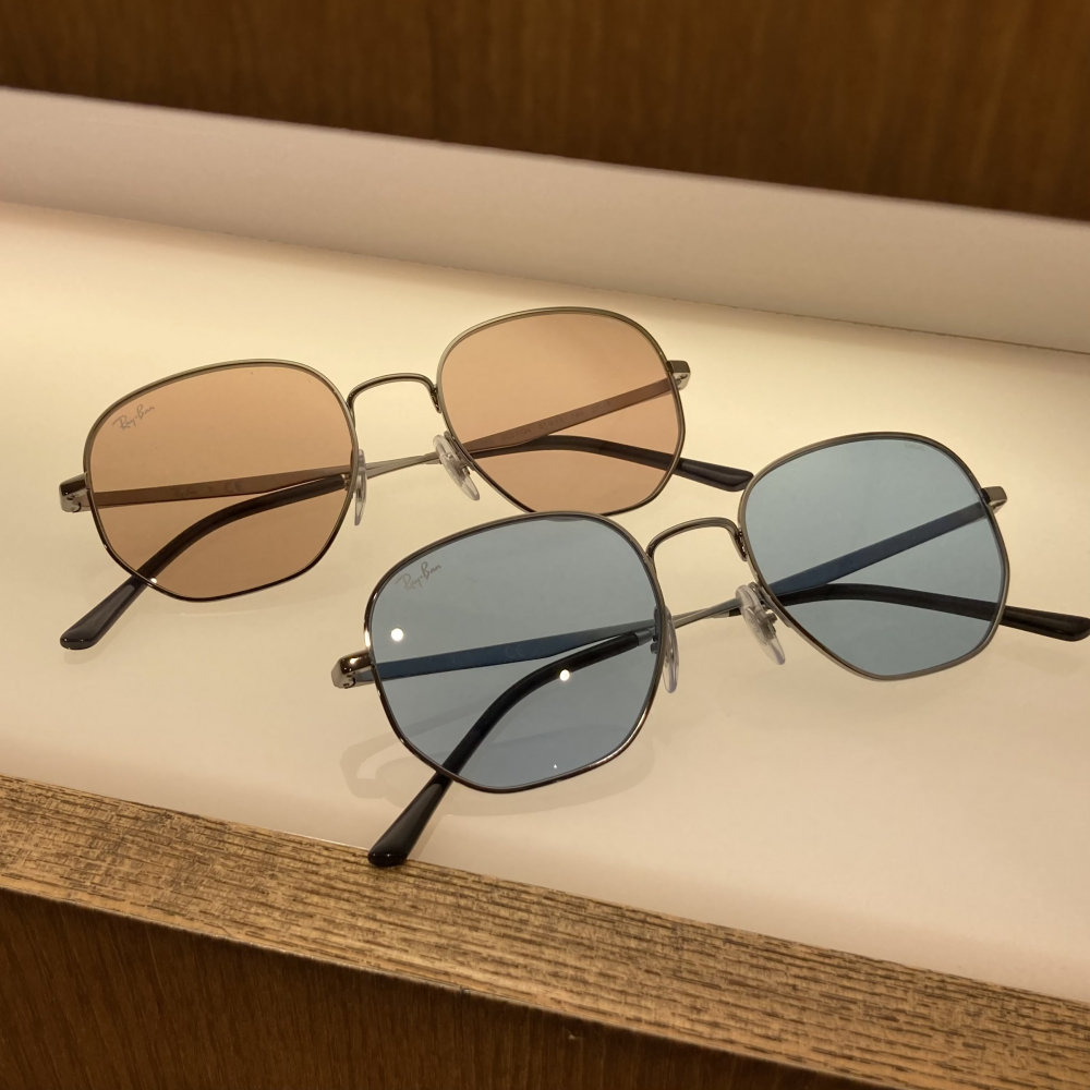 RayBan（レイバン）調光サングラスのご紹介です！