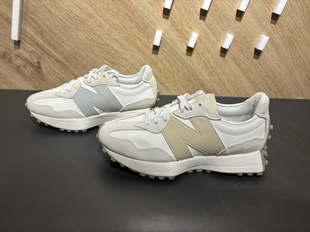 NEWBALANCE 　NEWIN