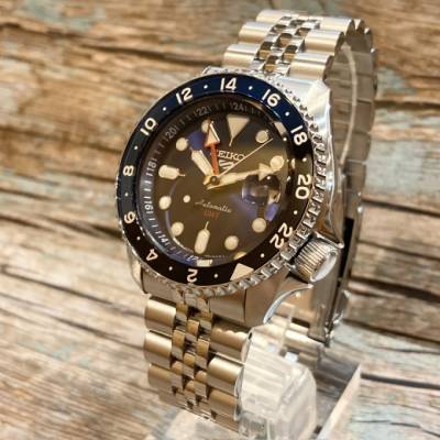 【チックタック】SEIKO 5スポーツGMTモデル再入荷！！